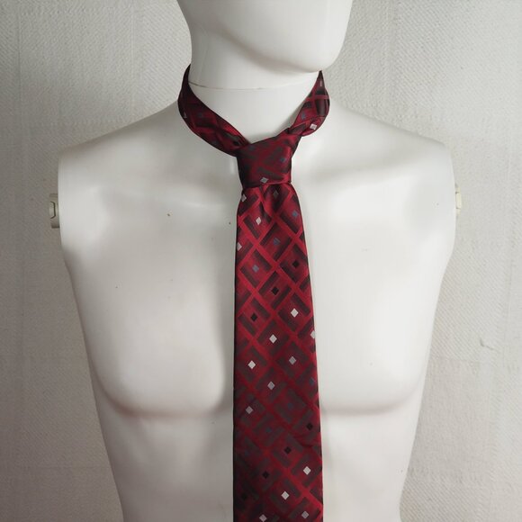 Van Heusen Red Black Gray White Box Geo Color Change Design Poly Hand Made Tie - Picture 3 of 16